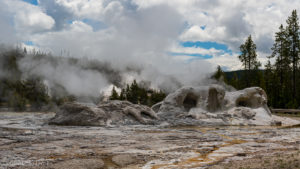 Sunny Day at Grotto Geyser